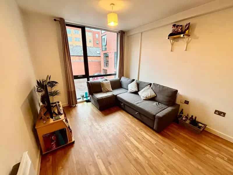 1 Bedroom Apartment for Sale Jewellery Quarter Birmingham