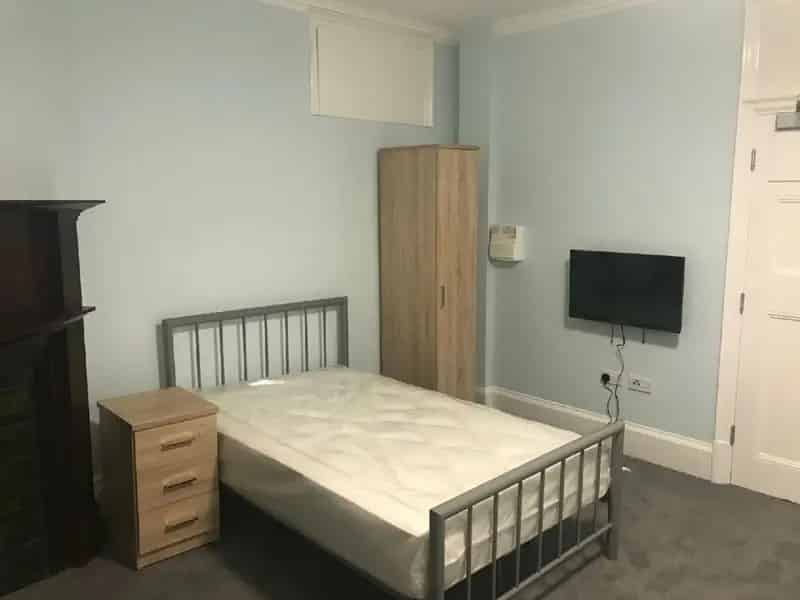 Student Studio Birmingham City Center Bills Included