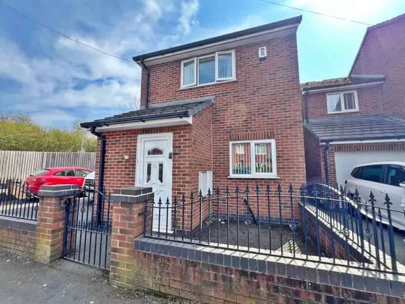 2 Bedroom House To Rent Available May 28 2025
