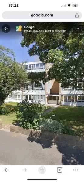 Flat For Rent in Sevenoaks, England