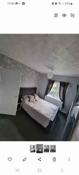 House For Rent in Barnsley, England