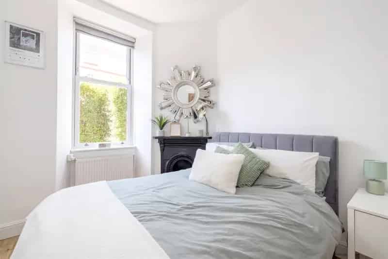 1 Bedroom Furnished Flat to Rent