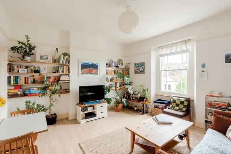 3 Bedroom Maisonette for Sale in Bishopston Bristol