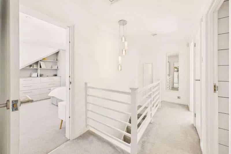 4 Bed 3 Bath Detached House For Sale