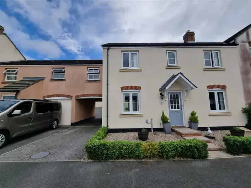 3 Bedroom House for Sale