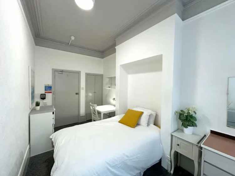 19 Bedroom HMO Bournemouth Town Centre High Yield Investment