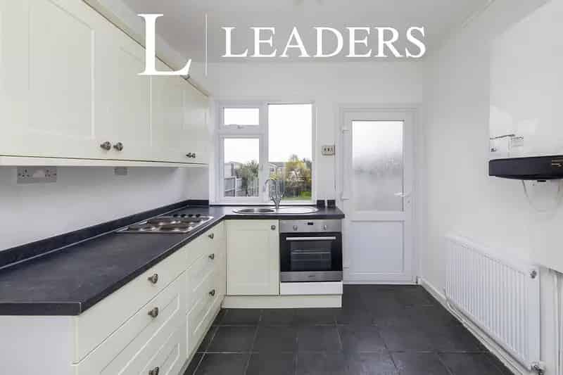 2 Bedroom Semi-Detached House to Rent