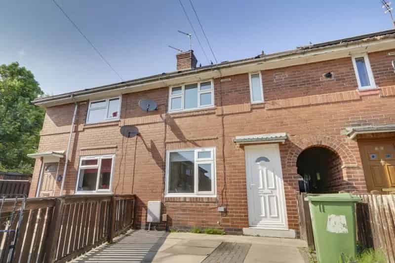 3 Bedroom Terraced House to Rent