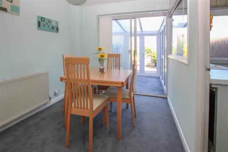 3 Bedroom Terraced House for Sale - Flowers Development