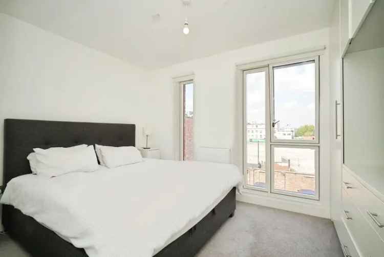 3 Bedroom End Terrace House for Sale Salford M3