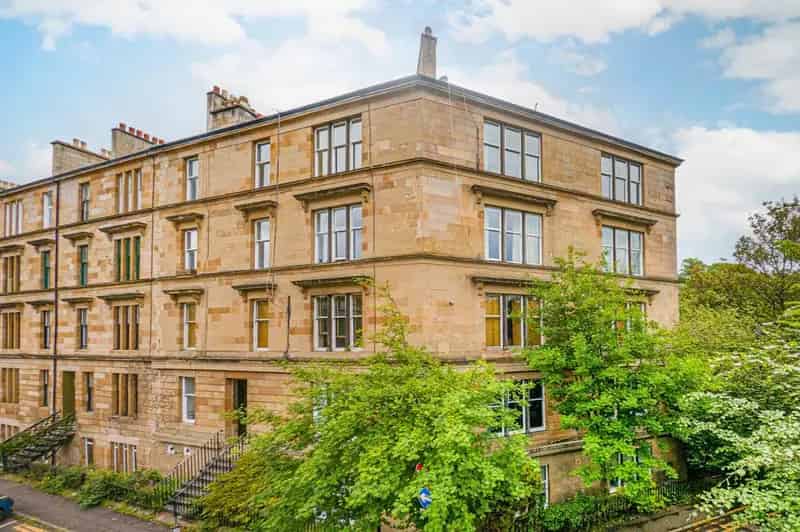 4 Bedroom Apartment for Sale Byres Road Glasgow