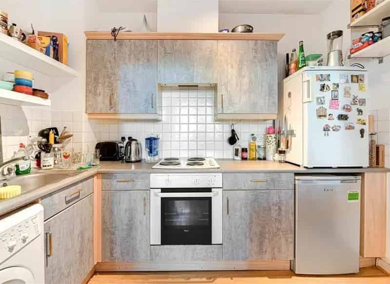 Two Double Bedroom Apartment Two Bathrooms Open Plan Reception