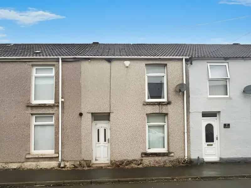 2 Bedroom Mid Terrace House Gorseinon