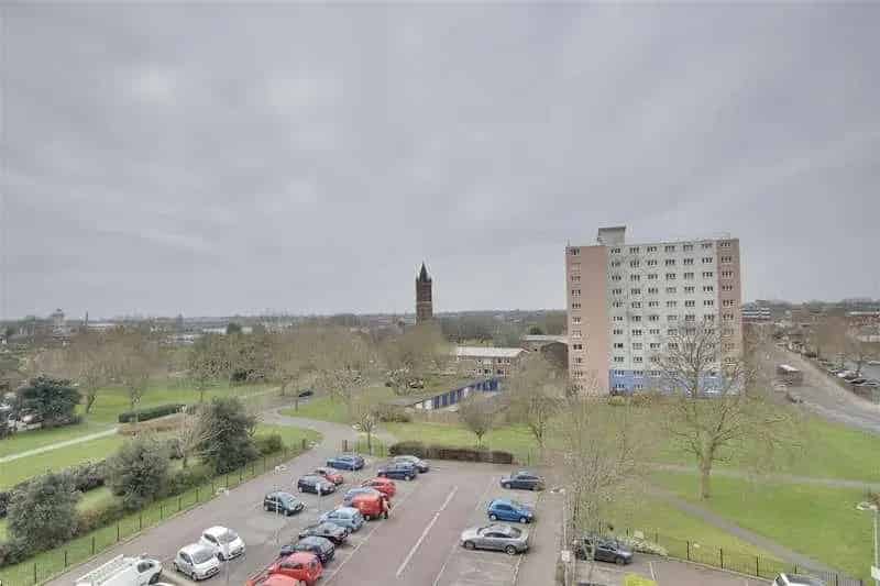 1 Bed Flat for Sale Gosport Harbour Tower Refurbished Apartment