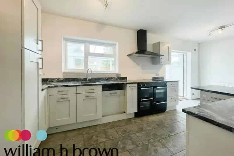 3 Bed Semi-Detached House Ipswich Zero Deposit Available