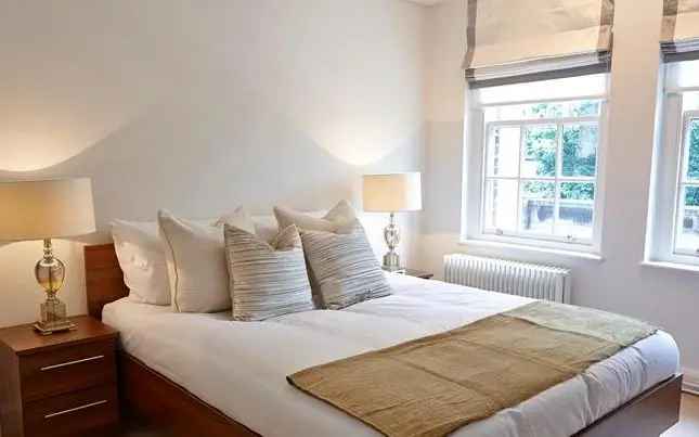 Chelsea Apartment 689 sq ft 2 Beds 2 Baths Fulham Road