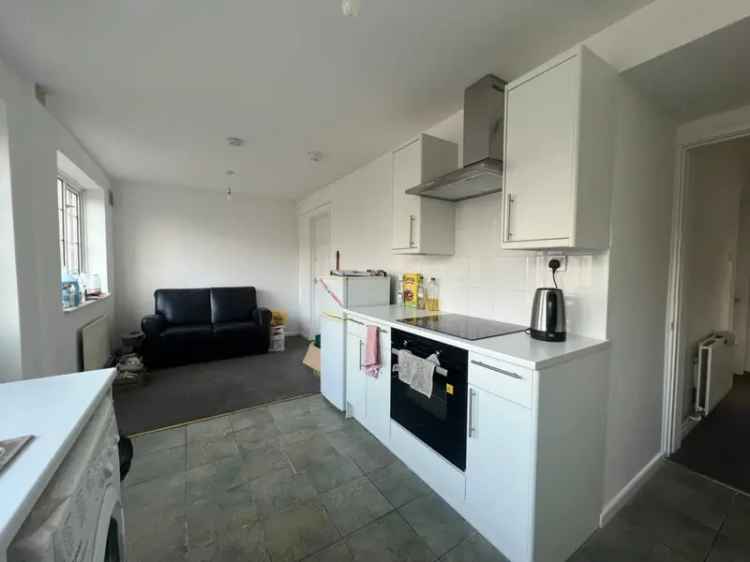 1 Bedroom Flat To Rent Available 10092025