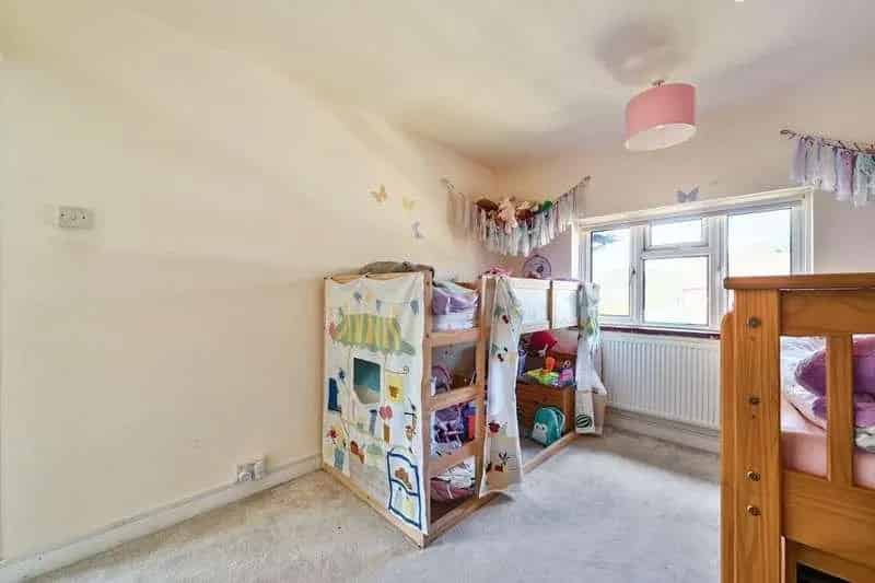 3 Bed House for Sale in Milford Near Godalming