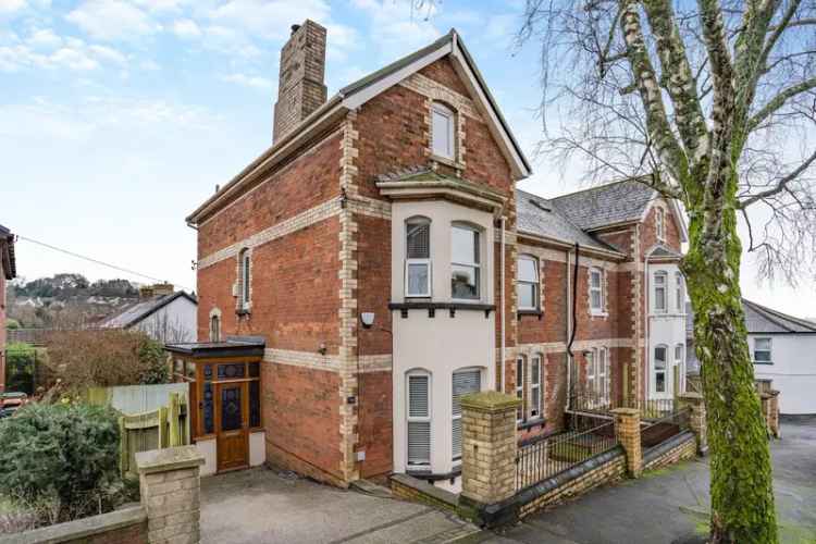 Semi-Detached House for sale with 5 bedrooms, Victoria Avenue, Newport