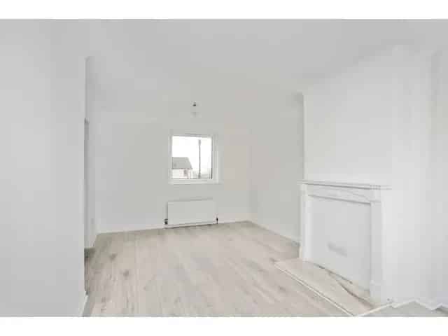 3 Bedroom End Terrace House for Sale Fully Renovated