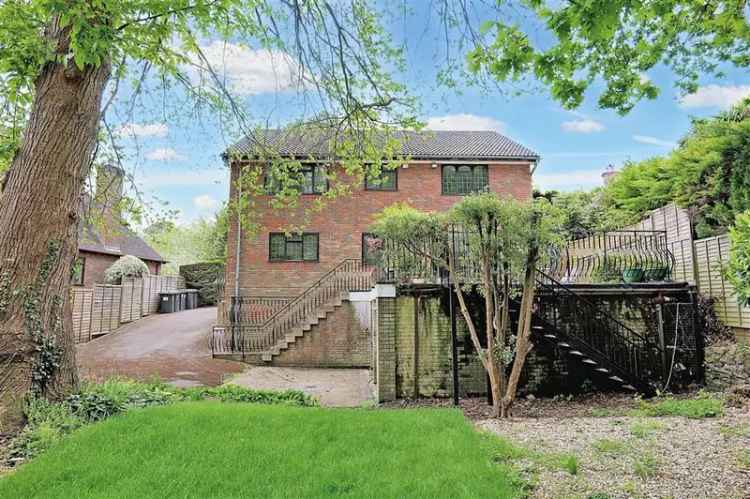5 Bedroom Detached House Auction Sale May 2025