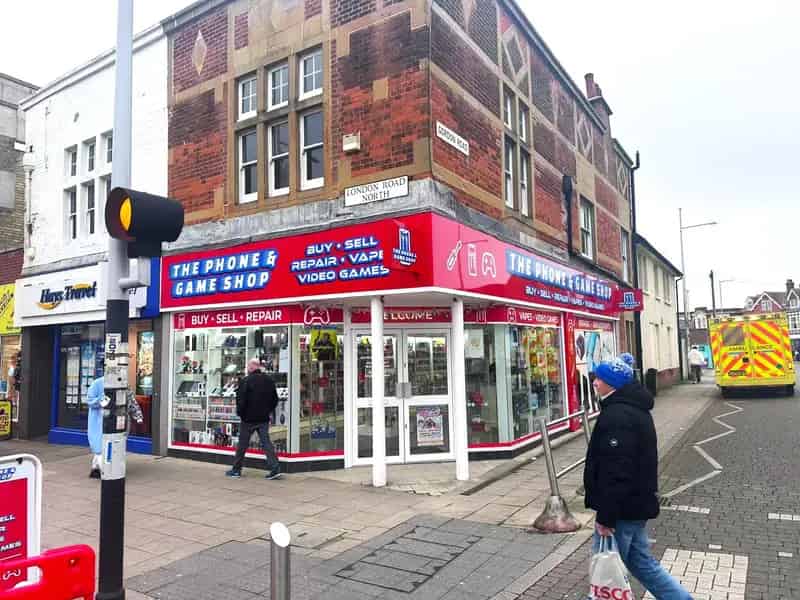 Lowestoft Town Centre Retail Shop Investment 8% Yield