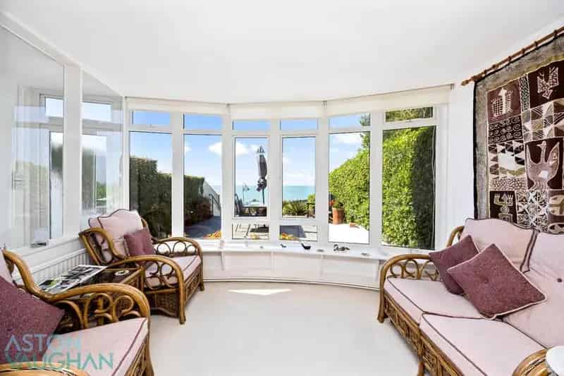 3 Bedroom Terraced House for Sale Near Brighton Marina