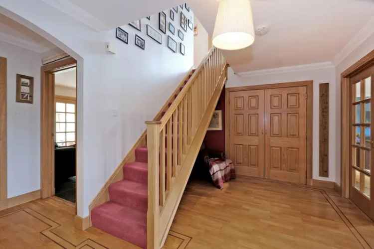 5 Bedroom Detached House for Sale in Alford