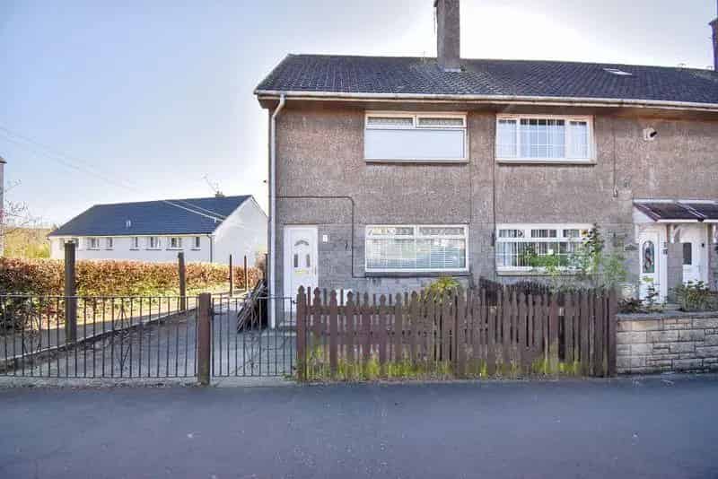 2 Bedroom End Terraced House for Sale in Kilsyth