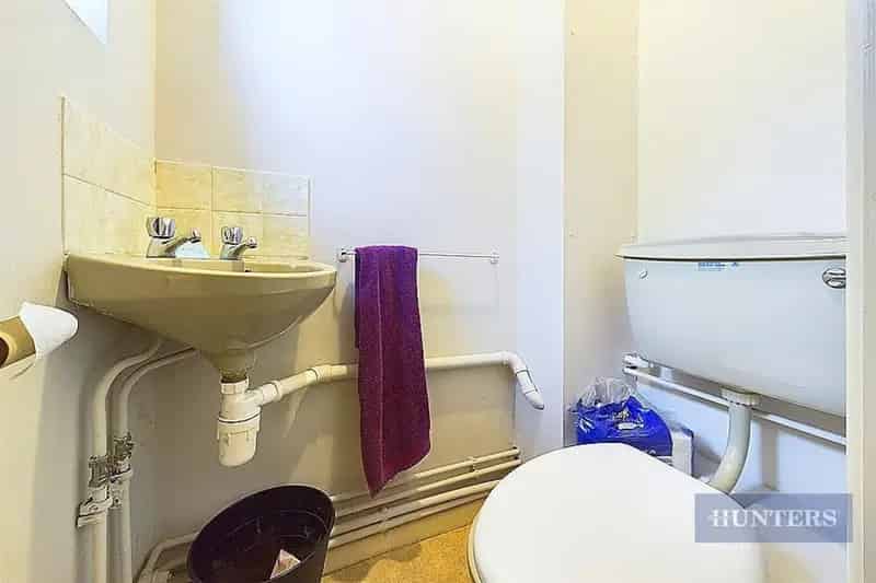 Double Room in 5 Bed Houseshare - Bills Included