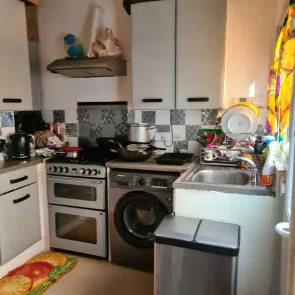 Tottenham Stadium Local Property with Parking and Supermarket Access
