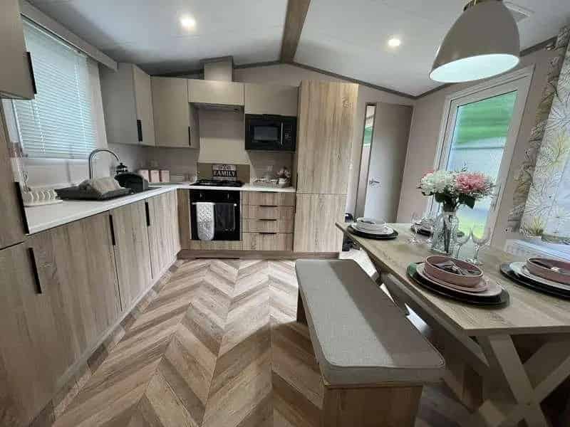 2 Bed Lodge for Sale in Prestigious Golf Country Park