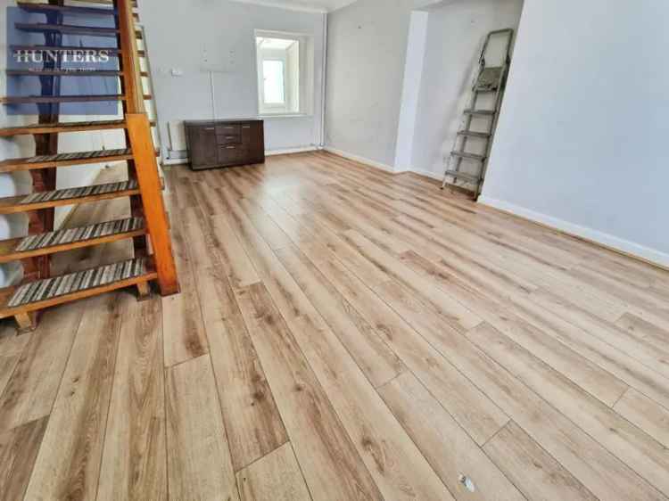 3 Bedroom House For Sale Near Public Transport