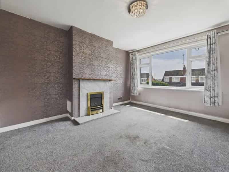 3 Bedroom Semi Detached House Wingerworth Corner Plot