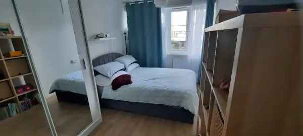 Flat For Rent in Tandridge, England