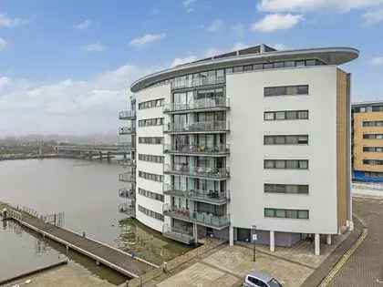 1 room flat of 55 m² in London