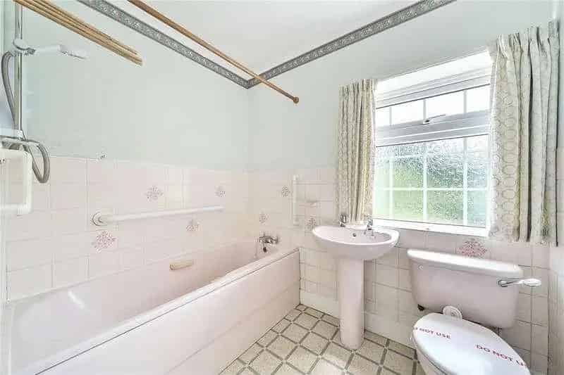 3 Bed Semi-Detached House for Sale Near Sevenoaks