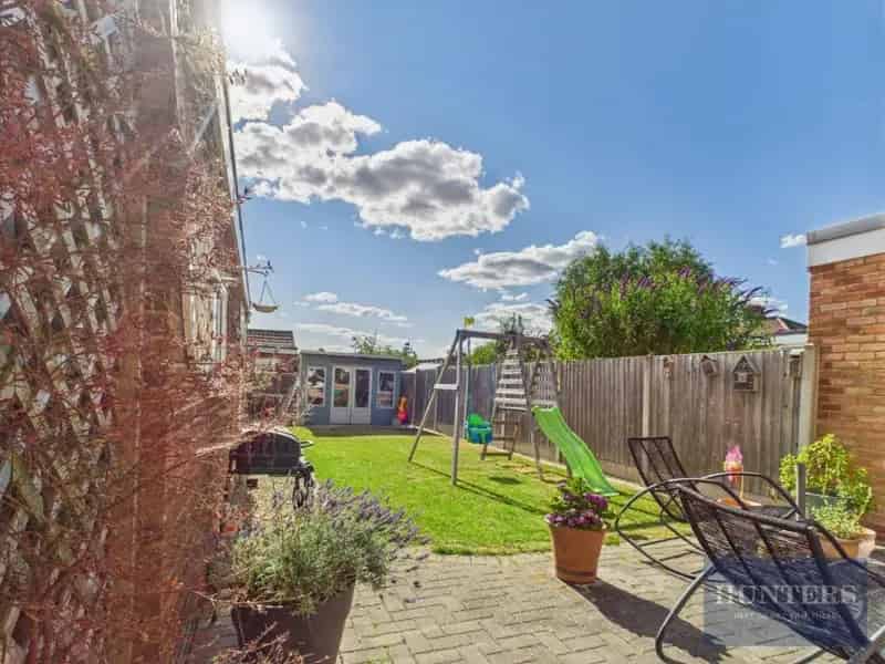 3 Bed Semi-Detached House for Sale
