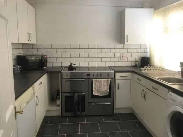 3 Double Bedroom House in Quiet Road