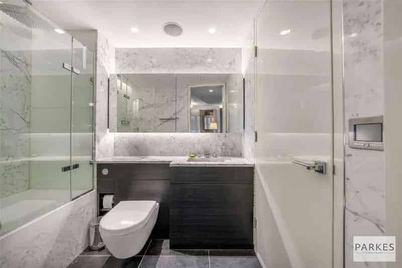 1 Bed Flat for Sale Riverside Development