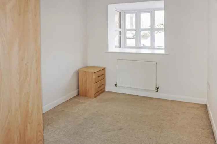 2 Bed Flat for Sale in Llandudno Junction