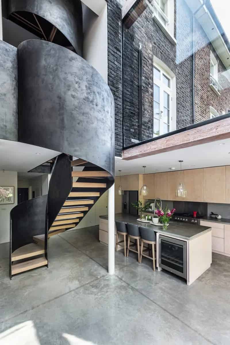 4 Bedroom Architect Designed House for Sale in De Beauvoir