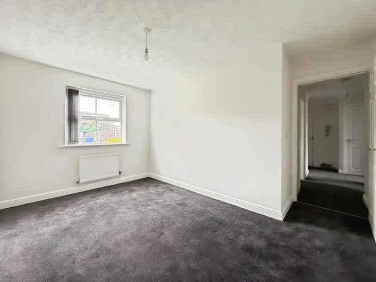 2 Bedroom Flat for Sale in Greater Manchester