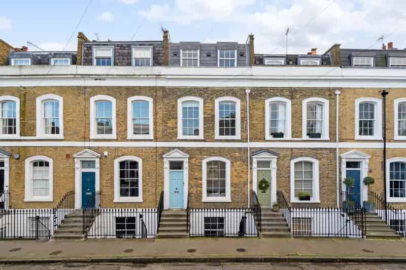 5 Bedroom Victorian Townhouse for Sale in Islington
