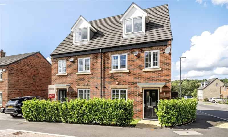 House For Sale , Leeds, England