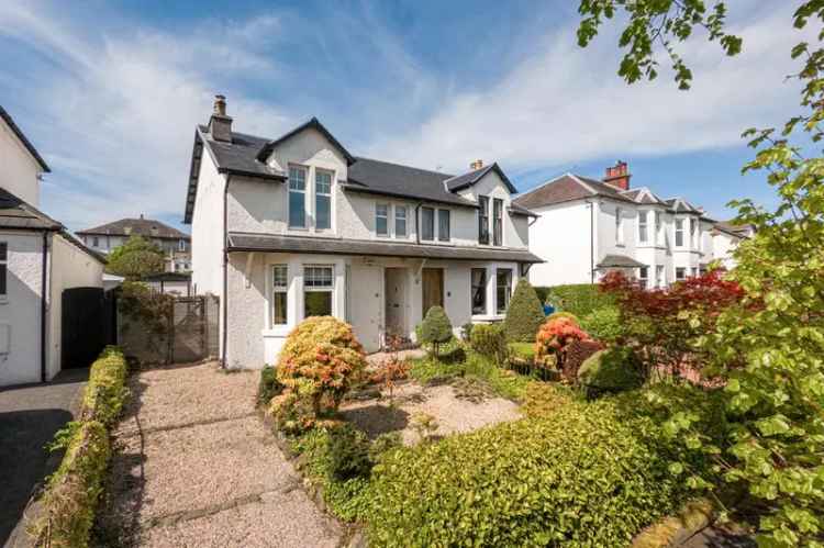 3 Bedroom Semi-Detached House for Sale in Clarkston