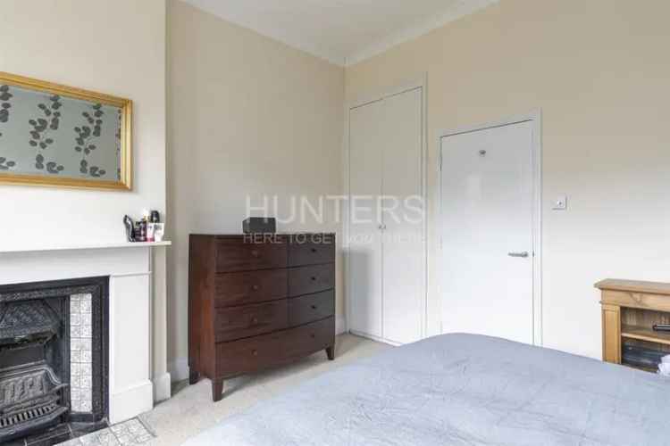 2 bedroom Flat
 To Let