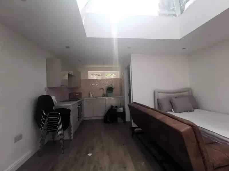 1 bedroom flat