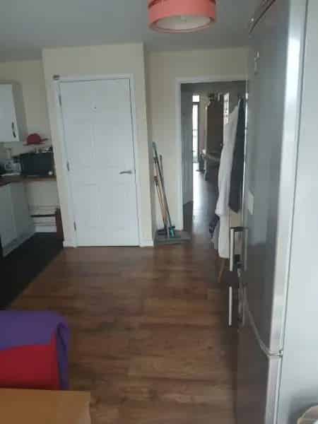 2x 2 Bed Flats Swap for 3-4 Bed Ground Floor House with Garden