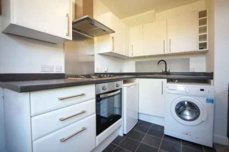 4 Bedroom Semi-Detached Student House Horfield